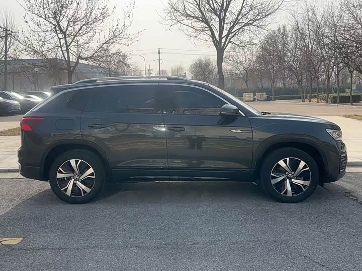 Фото 3 - Volkswagen Tayron GTE Hybrid