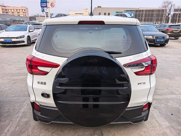 Фото 4 - BYD Yuan Pro