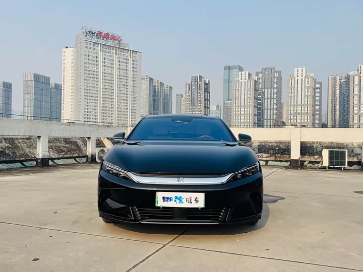 Фото 2 - BYD Han