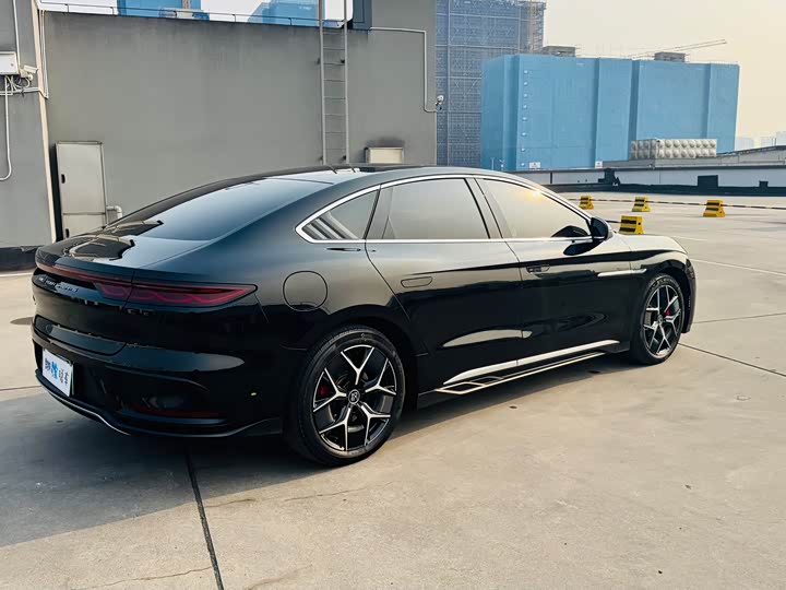 Фото 6 - BYD Han