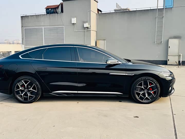 Фото 7 - BYD Han