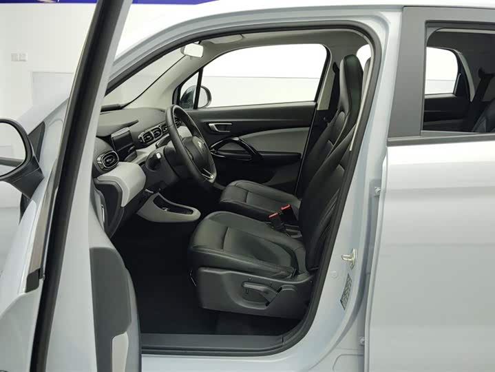 Фото 9 - Leapmotor T03