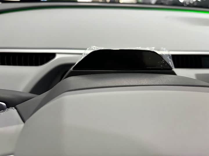 Фото 6 - XPeng Mona M03