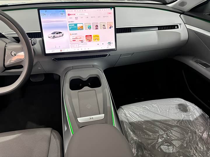 Фото 9 - XPeng Mona M03