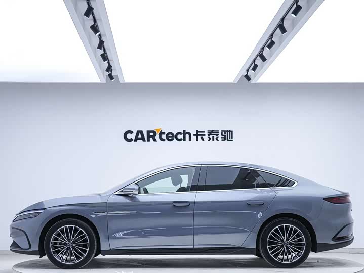 Фото 2 - BYD Han