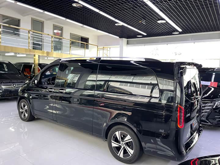 Фото 6 - Mercedes-Benz Vito