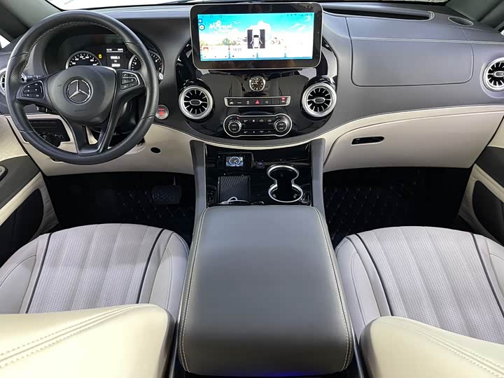 Фото 8 - Mercedes-Benz Vito