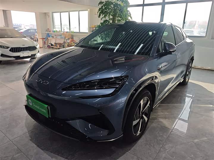 Фото 1 - BYD Sea Lion 07 EV