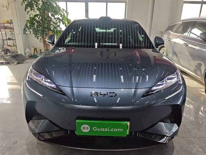 Фото 3 - BYD Sea Lion 07 EV