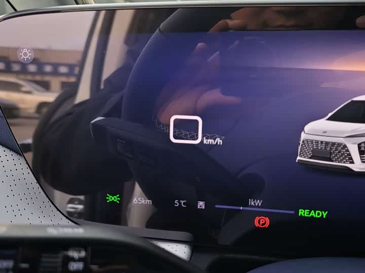 Фото 6 - Buick GL8 Hybrid