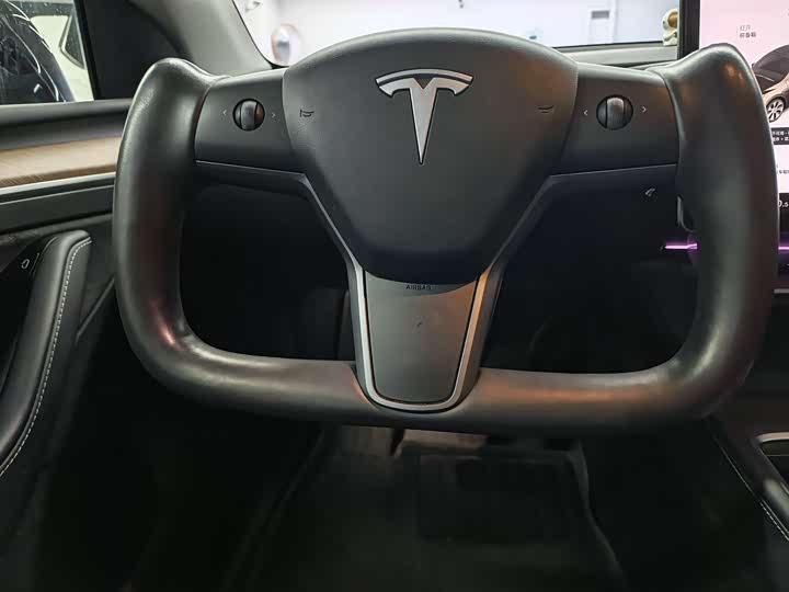 Фото 5 - Tesla Model Y