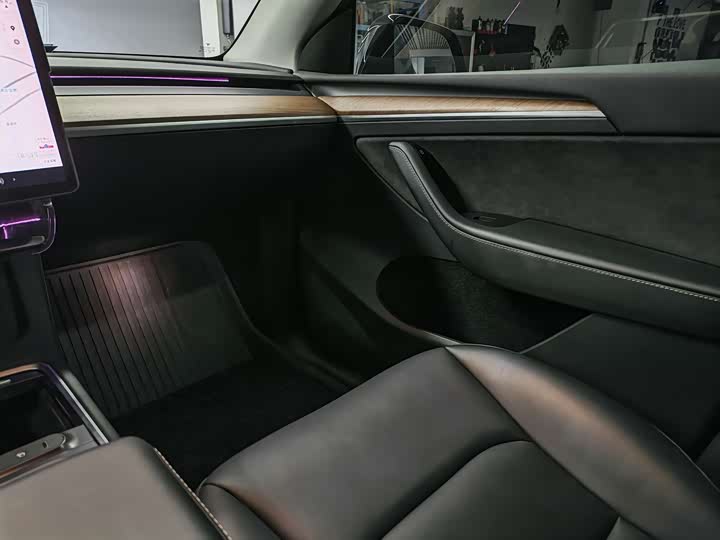 Фото 9 - Tesla Model Y