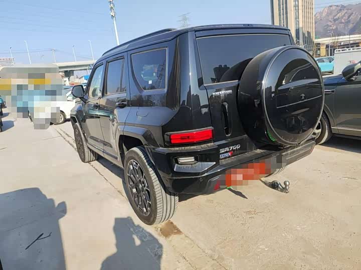 Фото 3 - Tank 700 Hybrid