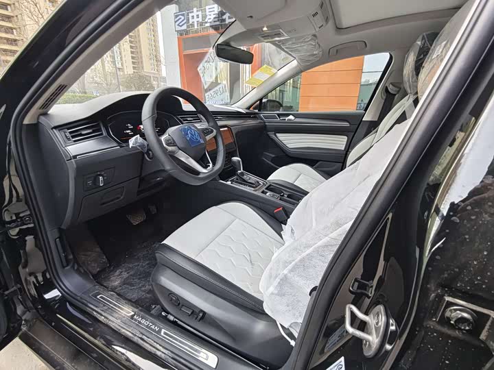 Фото 4 - Volkswagen Magotan