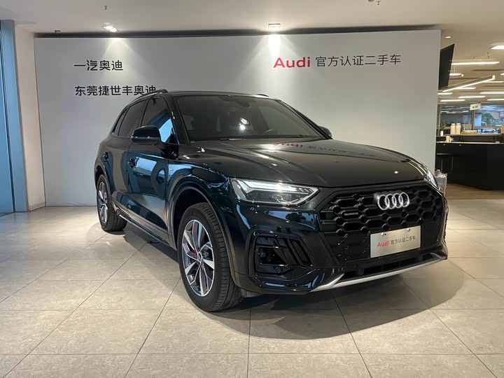 Фото 3 - Audi Q5L