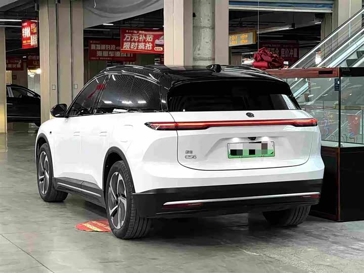 Фото 4 - Nio ES6