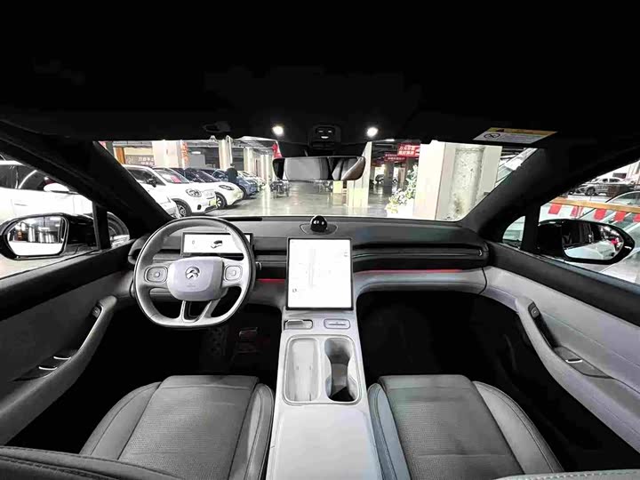 Фото 8 - Nio ES6