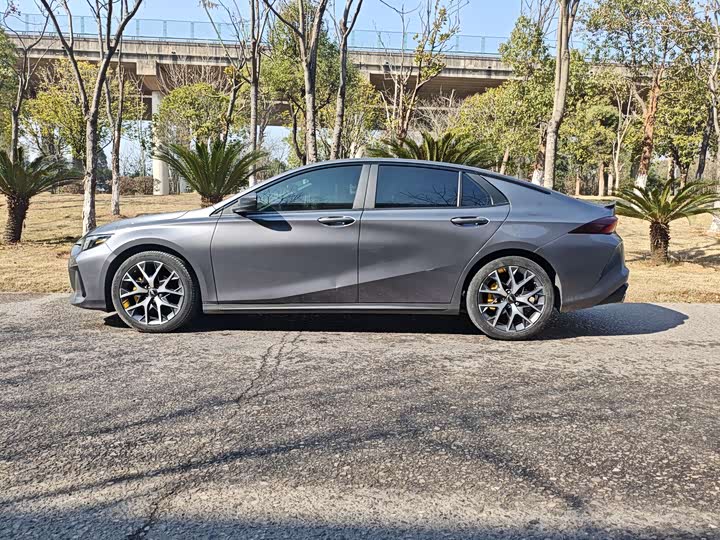 Фото 8 - GAC Trumpchi Empow R