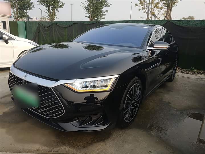 Фото 2 - BYD Han