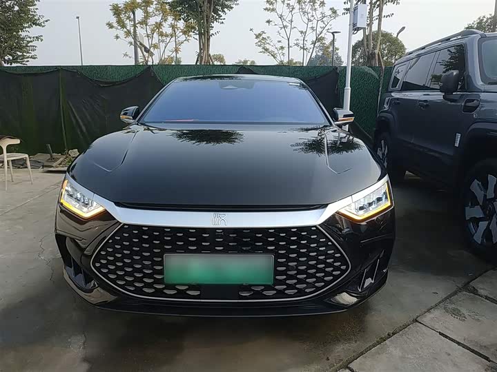 Фото 3 - BYD Han