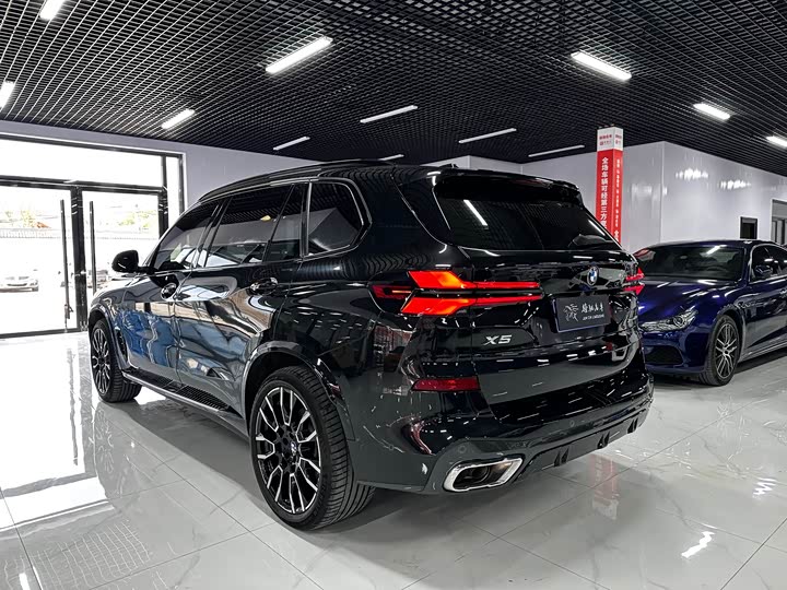 Фото 5 - BMW X5