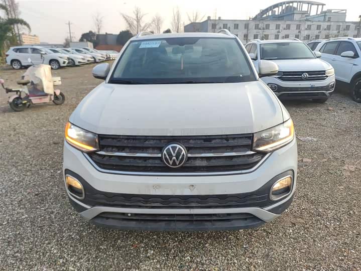 Фото 3 - Volkswagen Tacqua