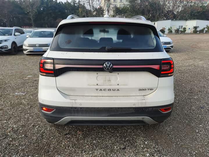 Фото 6 - Volkswagen Tacqua