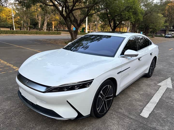 Фото 4 - BYD Han