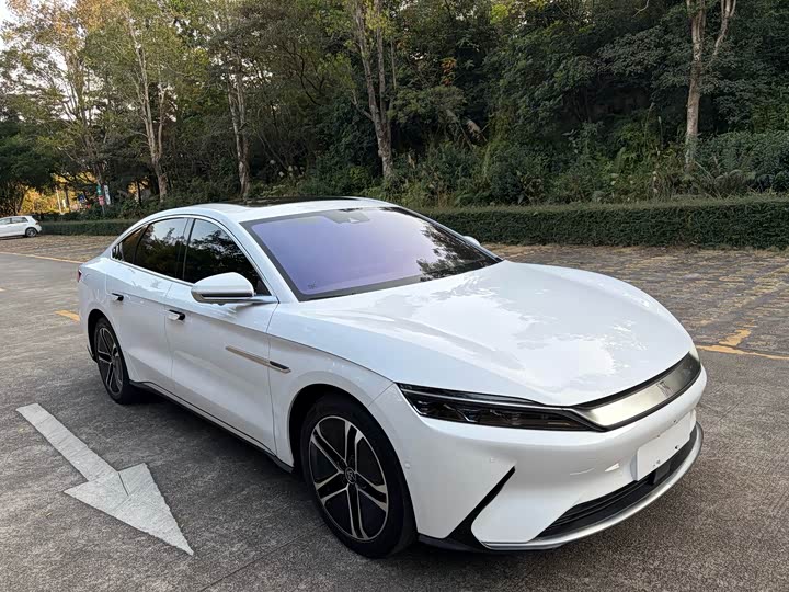 Фото 6 - BYD Han