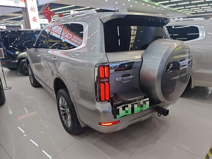 Фото 5 - Tank 500 Hybrid