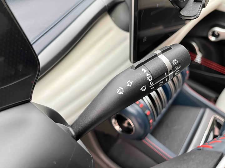 Фото 8 - BYD Yuan Plus