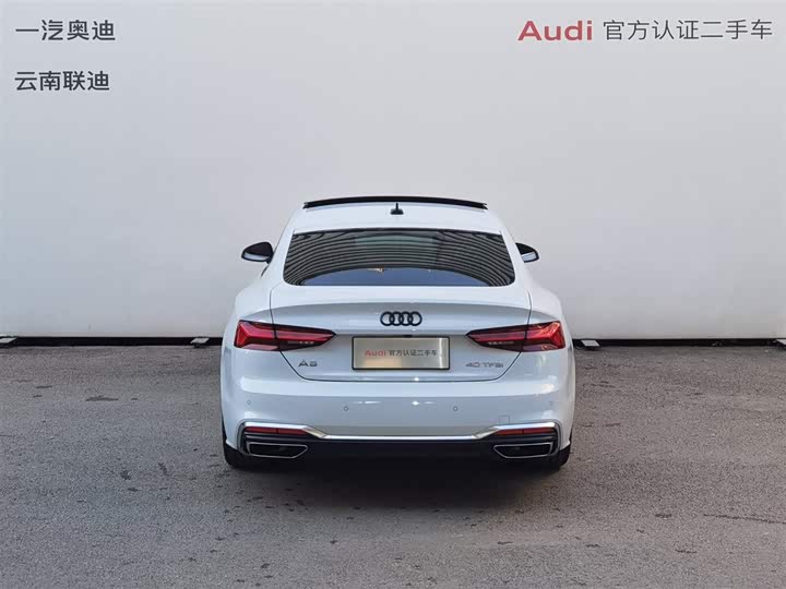 Фото 5 - Audi A5