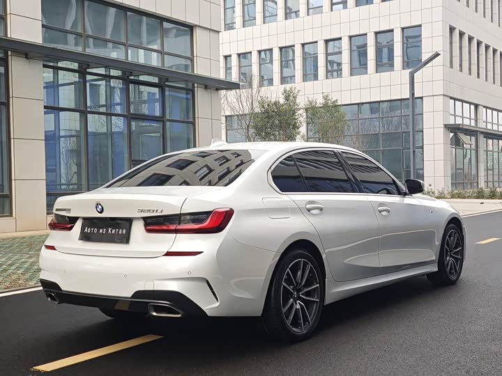 Фото 3 - BMW 3 Series