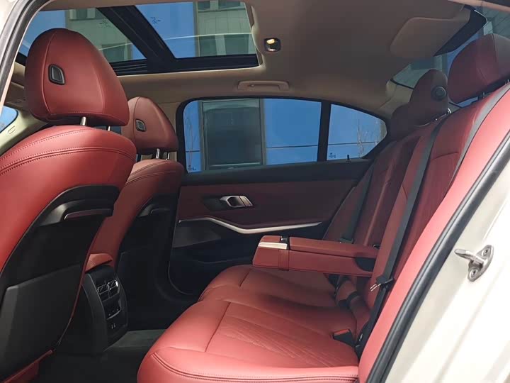 Фото 7 - BMW 3 Series