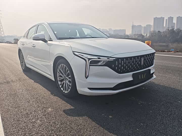 Фото 3 - Bestune B70