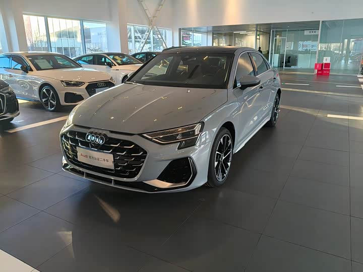 Фото 1 - Audi A3