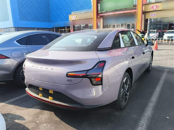 Фото 7 - XPeng Mona M03