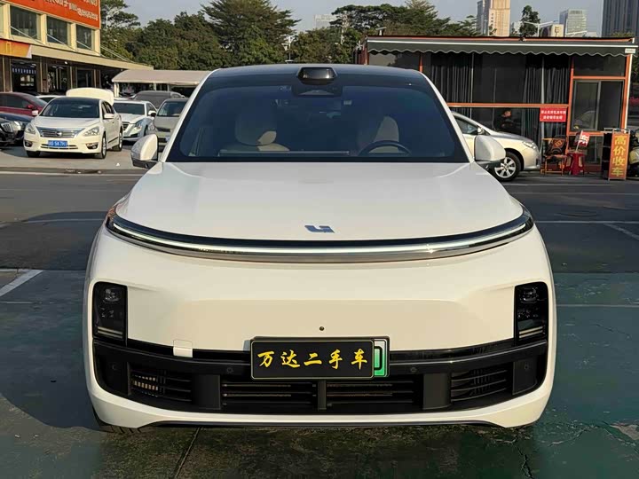 Фото 2 - LiXiang L9