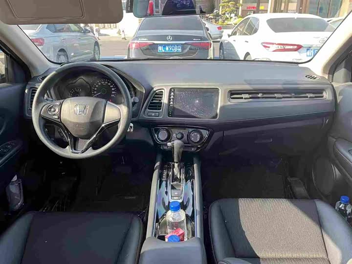 Фото 5 - Honda Vezel