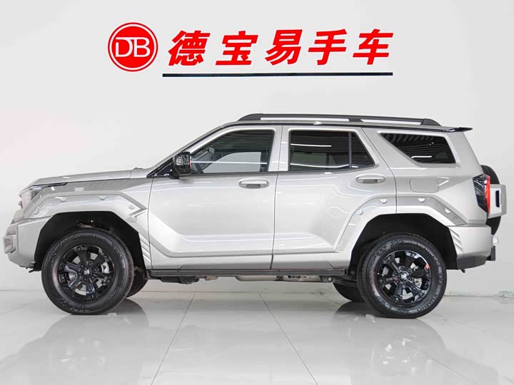 Фото 2 - Tank 400 Hybrid