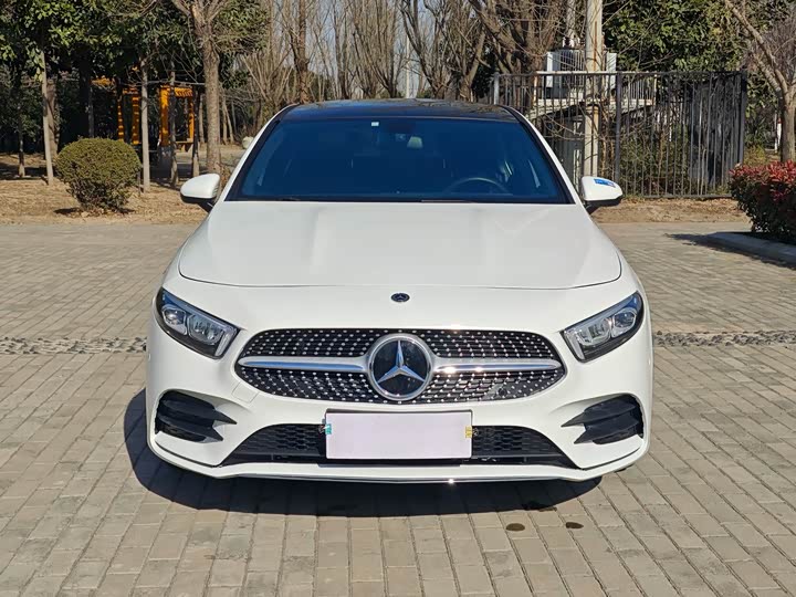 Фото 3 - Mercedes-Benz A-Class