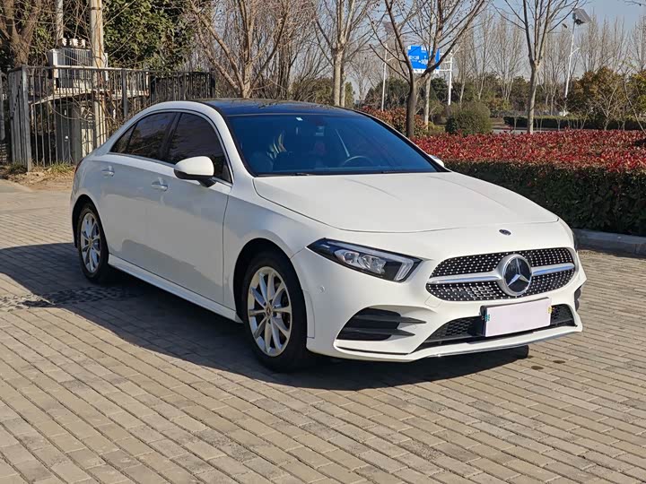 Фото 4 - Mercedes-Benz A-Class