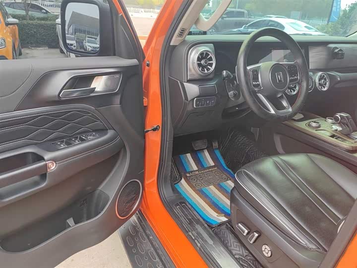 Фото 7 - Tank 300