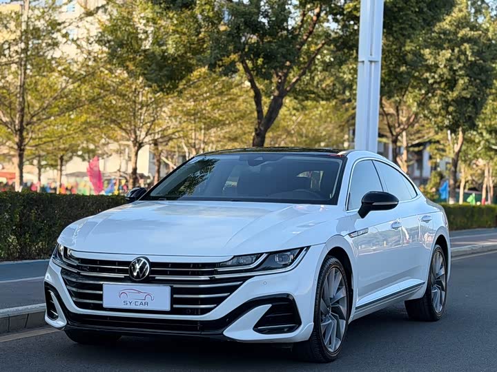 Фото 1 - Volkswagen CC