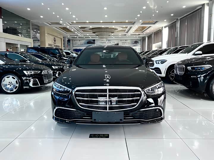 Фото 3 - Mercedes-Benz S-Class