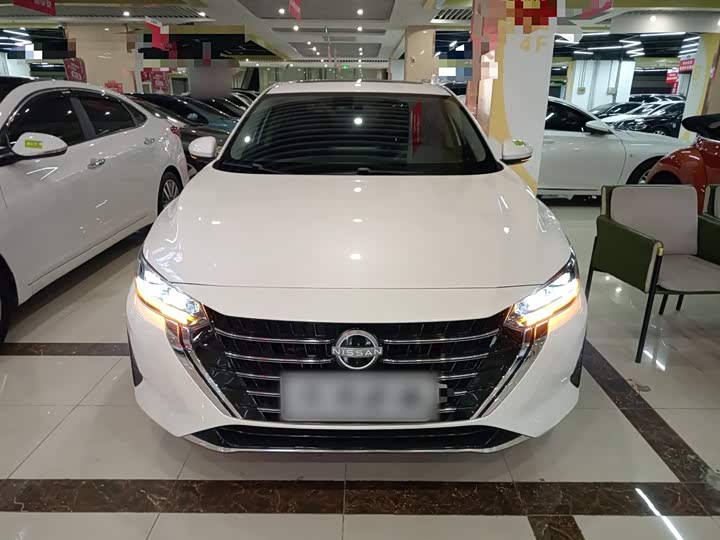 Фото 3 - Nissan Sylphy