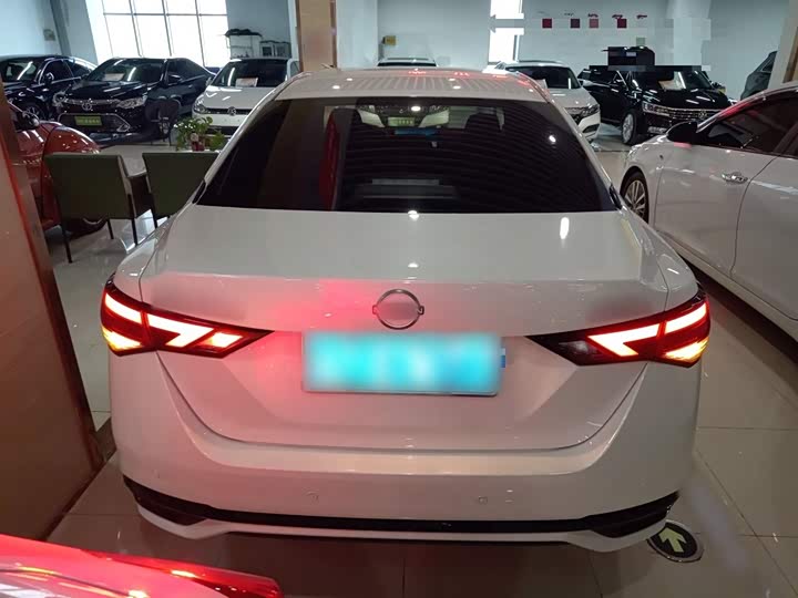 Фото 6 - Nissan Sylphy