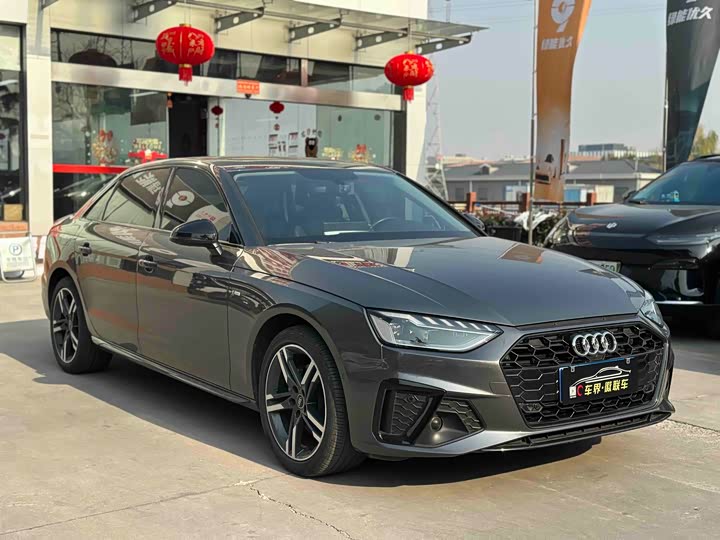 Фото 3 - Audi A4L