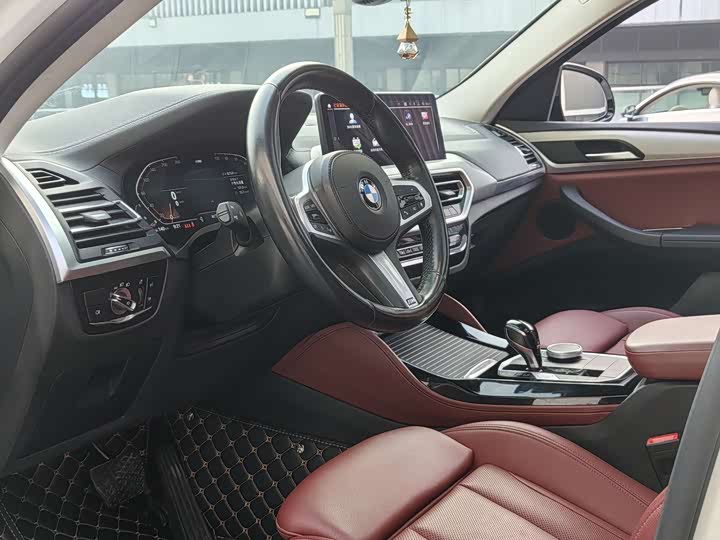 Фото 9 - BMW X4