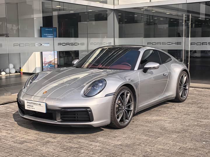 Фото 1 - Porsche 911